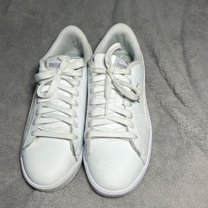 Puma white sneakers 7.5
